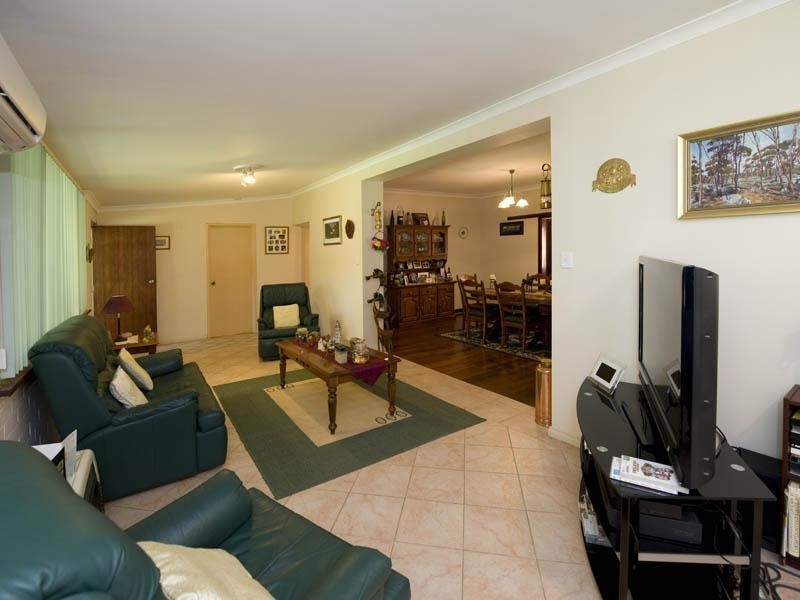 86 Victoria Road, Wattle Grove WA 6107