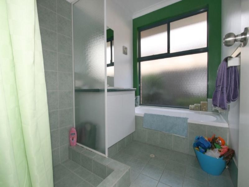 46 Myerson Crescent, Maida Vale WA 6057