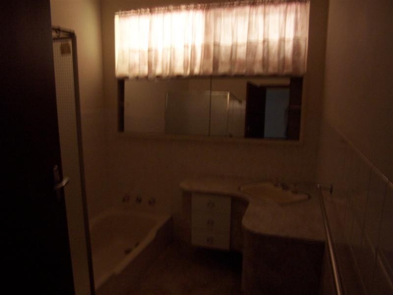 19 Kalamunda Road, Kalamunda WA 6076