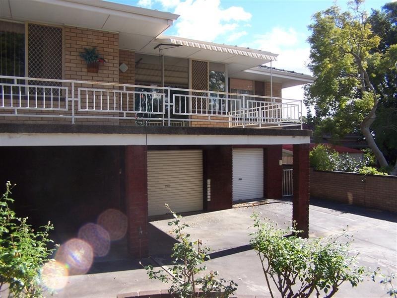 19 Kalamunda Road, Kalamunda WA 6076