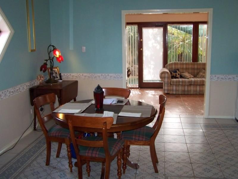 14 Kulungar Elbow, South Guildford WA 6055