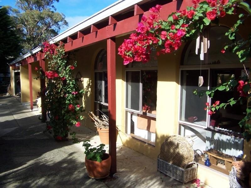 18 Dampiera Court, Maida Vale WA 6057