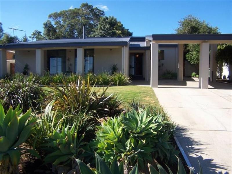 223 Canning Road, Lesmurdie WA 6076