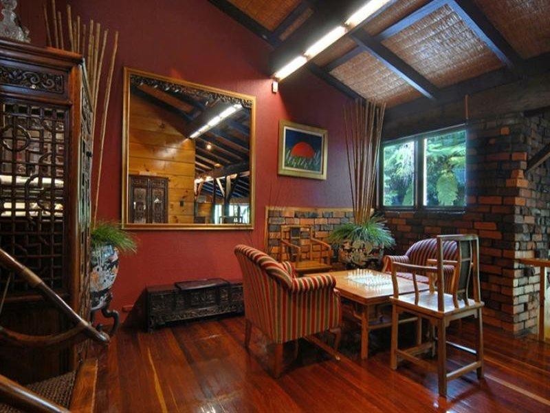 66 Spring Road, Kalamunda WA 6076