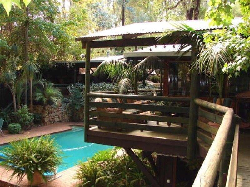 66 Spring Road, Kalamunda WA 6076