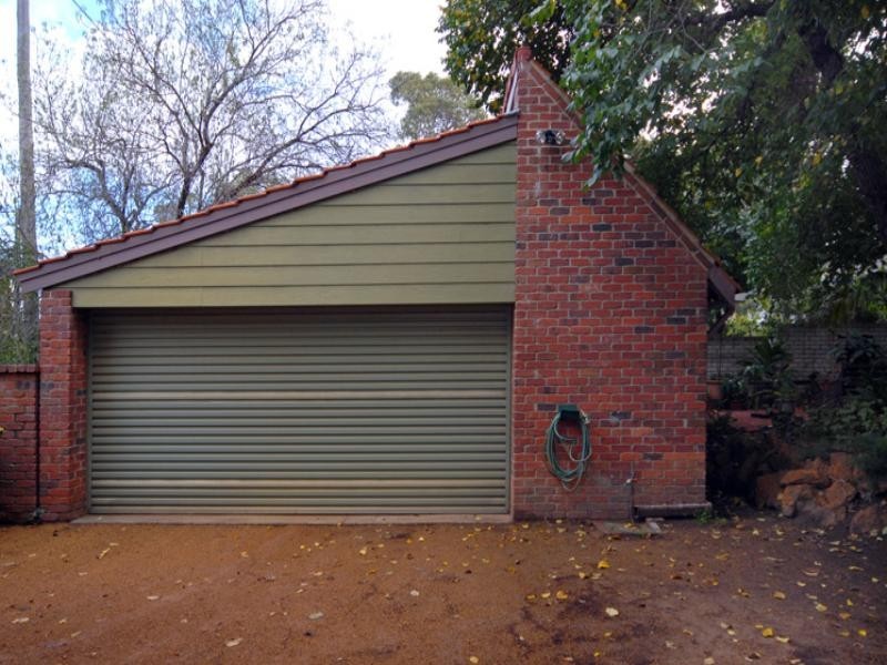 11 Vernallen Way, Lesmurdie WA 6076