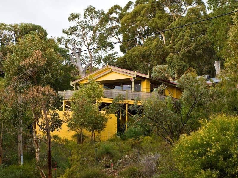 41 Lenori Road, Gooseberry Hill WA 6076