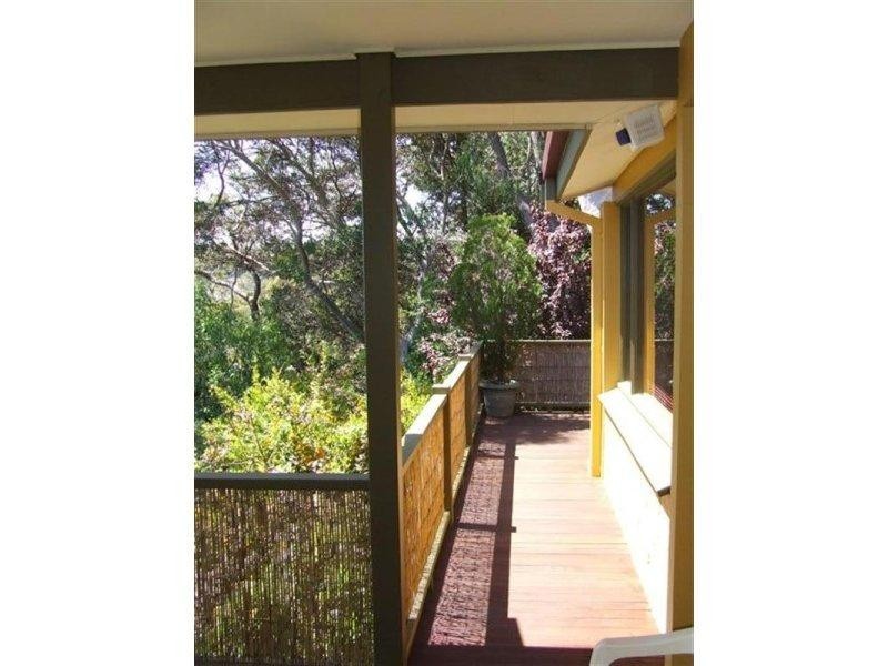 41 Lenori Road, Gooseberry Hill WA 6076