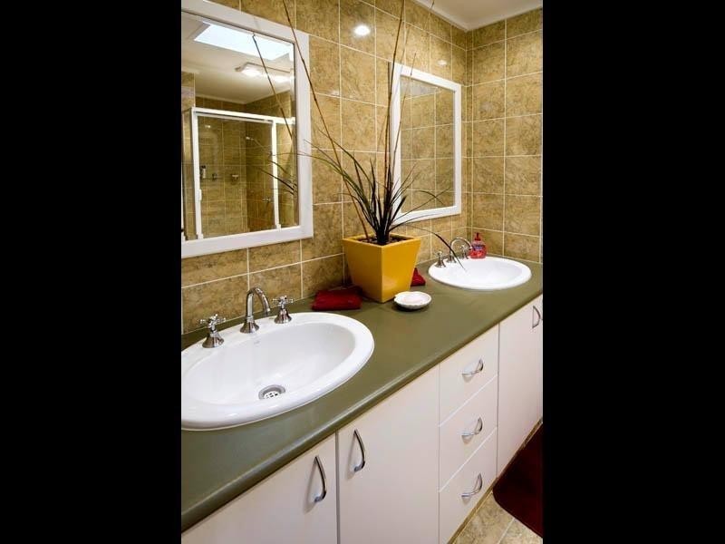 41 Lenori Road, Gooseberry Hill WA 6076