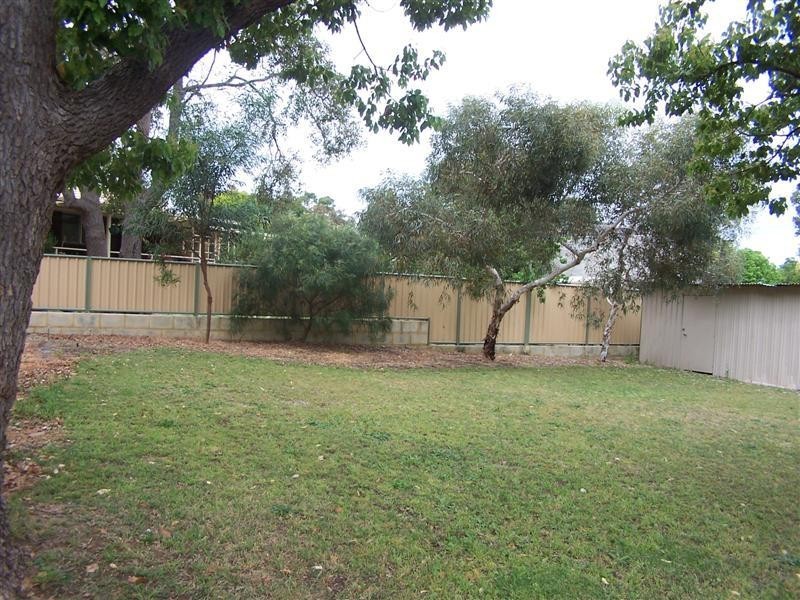 22 Frederic Street, Helena Valley WA 6056