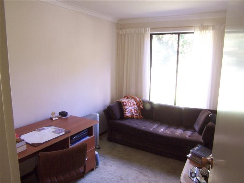 16 Fletcher Road, Lesmurdie WA 6076