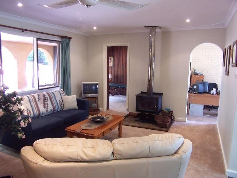 31 Baden Road, Kalamunda WA 6076