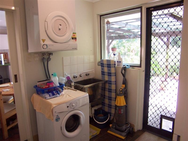 31 Baden Road, Kalamunda WA 6076