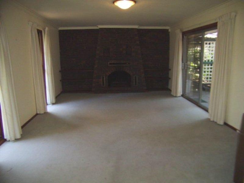 121 Orange Valley Road, Kalamunda WA 6076