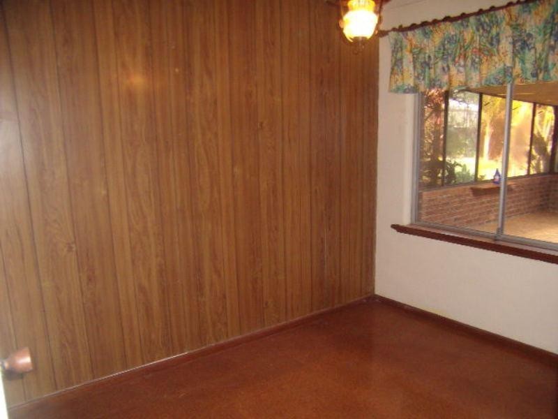 121 Orange Valley Road, Kalamunda WA 6076