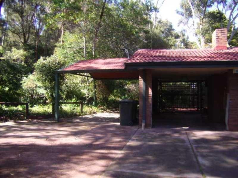 121 Orange Valley Road, Kalamunda WA 6076