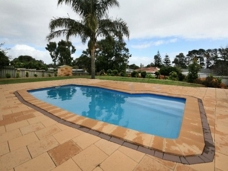 230 Canning Road, Lesmurdie WA 6076