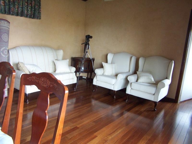 21 Walbeck Road, Kalamunda WA 6076