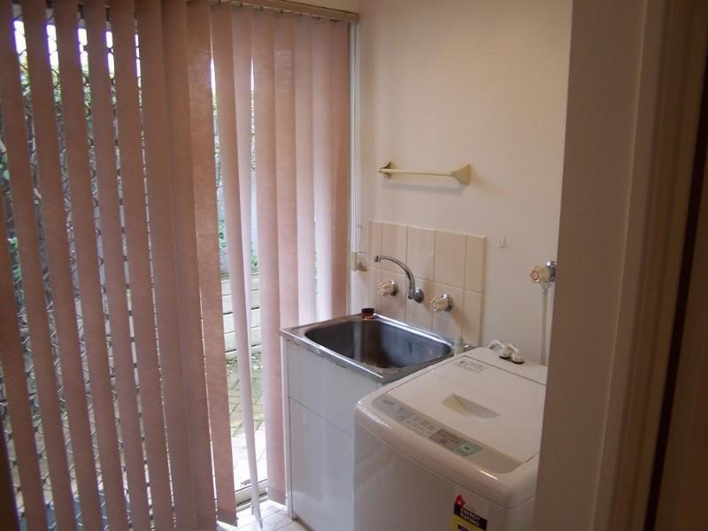 4/21 Central Road, Kalamunda WA 6076