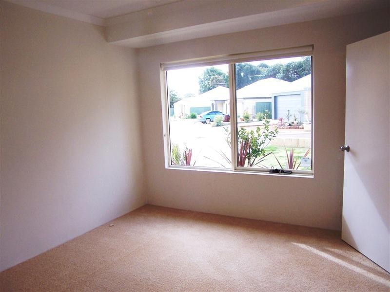 5/98 Canning Road, Kalamunda WA 6076