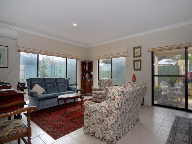 5/26 Lyndhurst Road, Kalamunda WA 6076