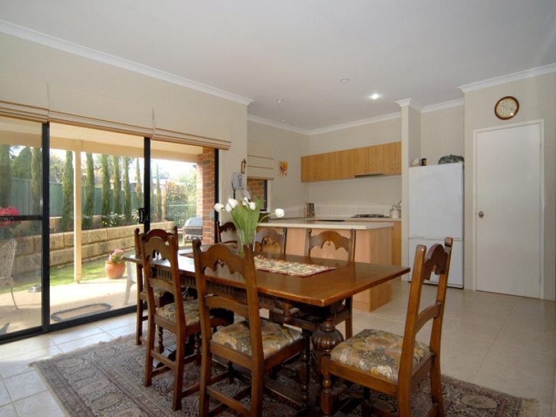 5/26 Lyndhurst Road, Kalamunda WA 6076