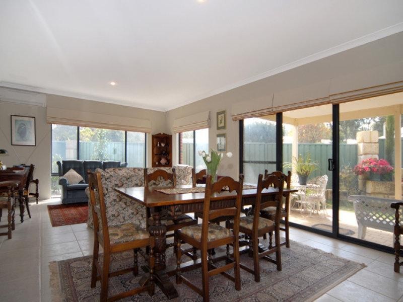 5/26 Lyndhurst Road, Kalamunda WA 6076