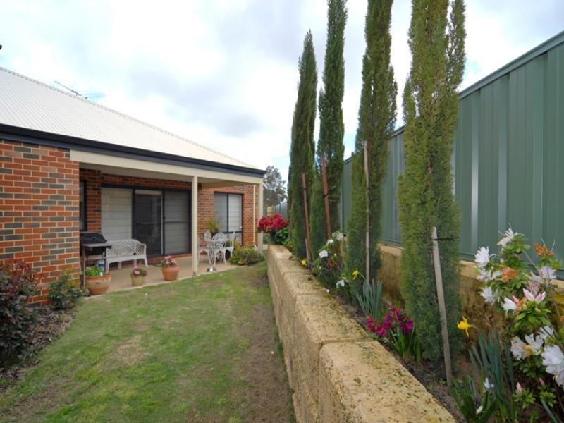 5/26 Lyndhurst Road, Kalamunda WA 6076