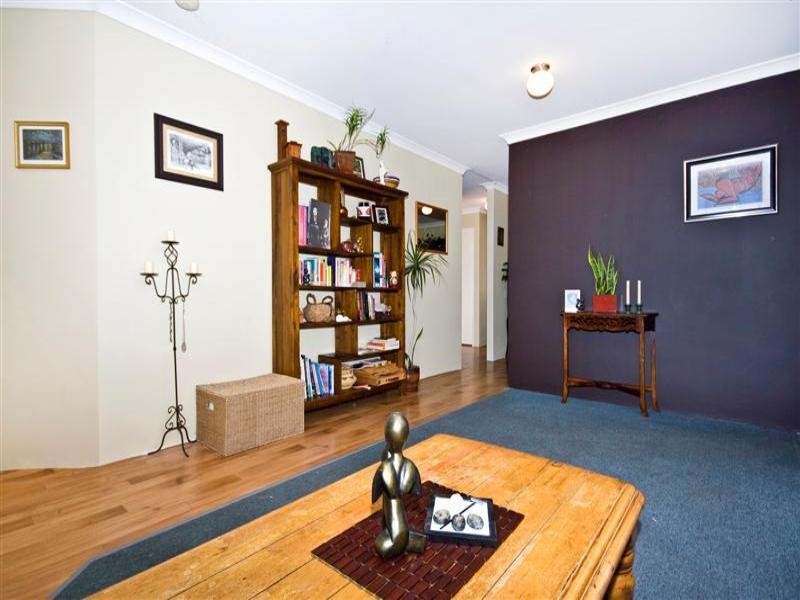 49 Myerson Crescent, Maida Vale WA 6057