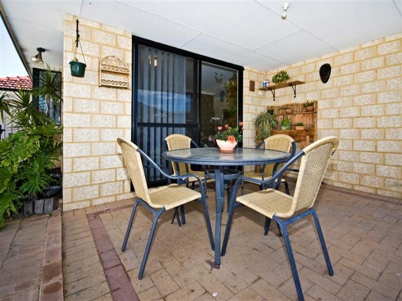 49 Myerson Crescent, Maida Vale WA 6057