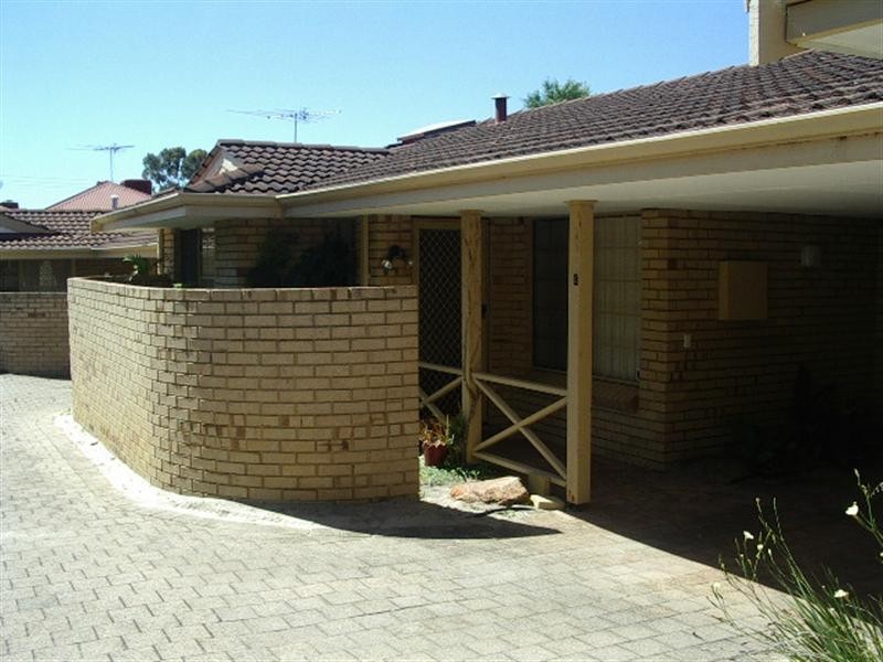 2/65 McMasters Street, Victoria Park WA 6100