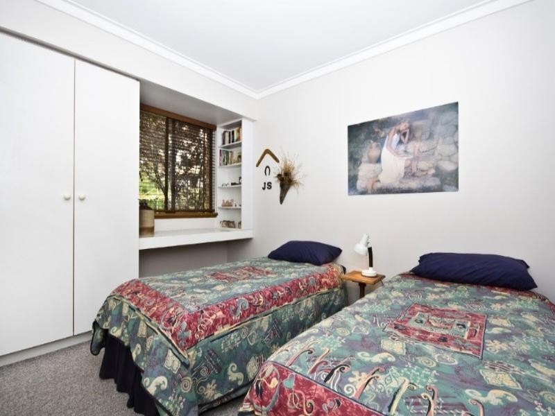 22 Cootamundra Way, Maida Vale WA 6057