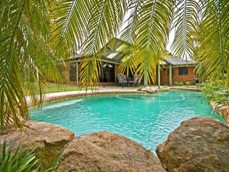 22 Cootamundra Way, Maida Vale WA 6057