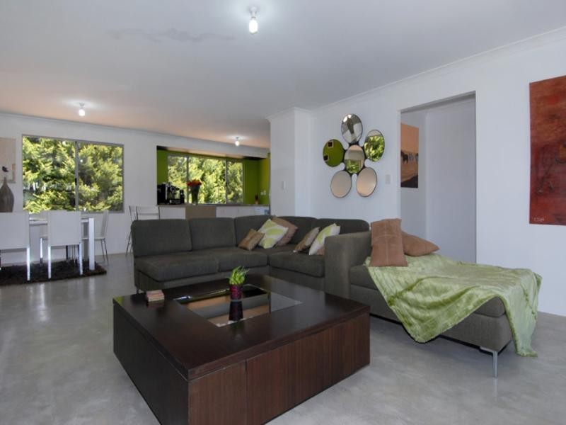 989 Brookton Highway, Roleystone WA 6111