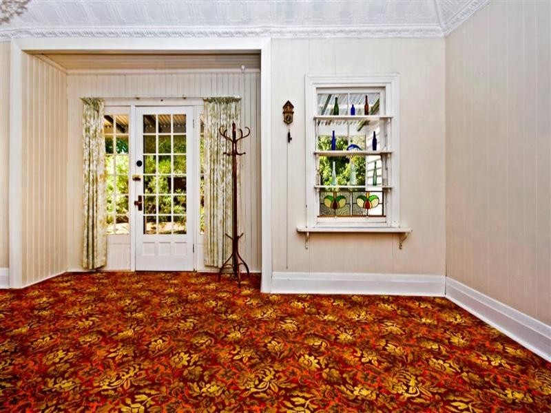 23 Lyndhurst Road, Kalamunda WA 6076