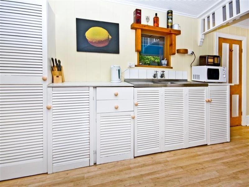 23 Lyndhurst Road, Kalamunda WA 6076