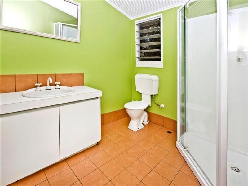 23 Lyndhurst Road, Kalamunda WA 6076