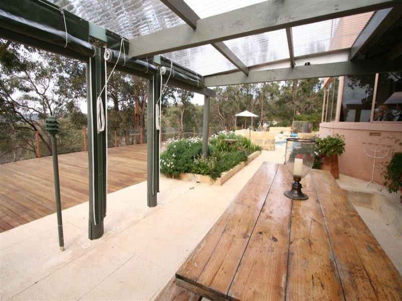 34 Graham Road, Gooseberry Hill WA 6076