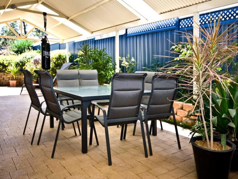 B/8 urch Road, Kalamunda WA 6076