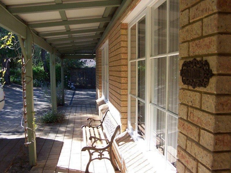 47 Mundaring Weir Road, Kalamunda WA 6076