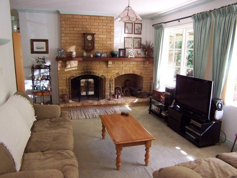 47 Mundaring Weir Road, Kalamunda WA 6076