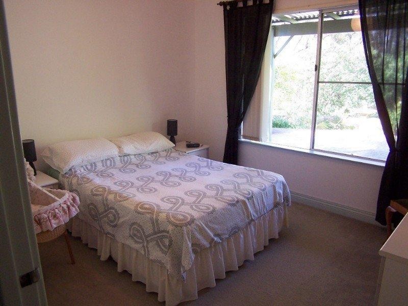 47 Mundaring Weir Road, Kalamunda WA 6076