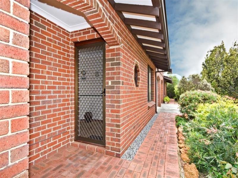 1/50 Williams Street, Kalamunda WA 6076