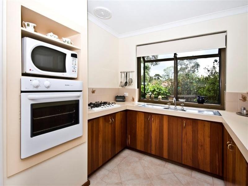 1/50 Williams Street, Kalamunda WA 6076