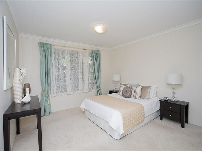 7 Burns Road, Kalamunda WA 6076