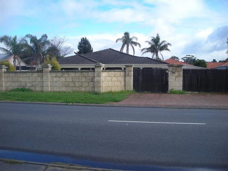 16 Wittenoom Road, High Wycombe WA 6057