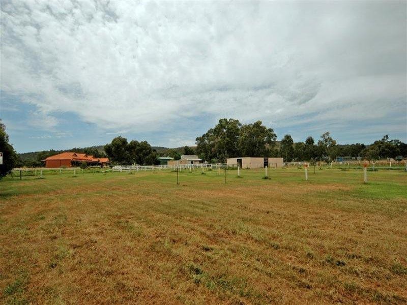 15 Staniland Street, Orange Grove WA 6109