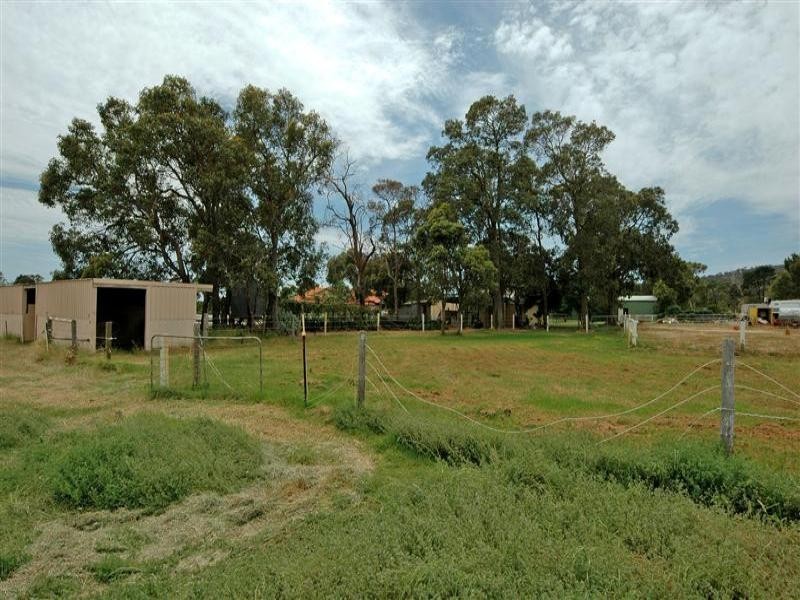 15 Staniland Street, Orange Grove WA 6109