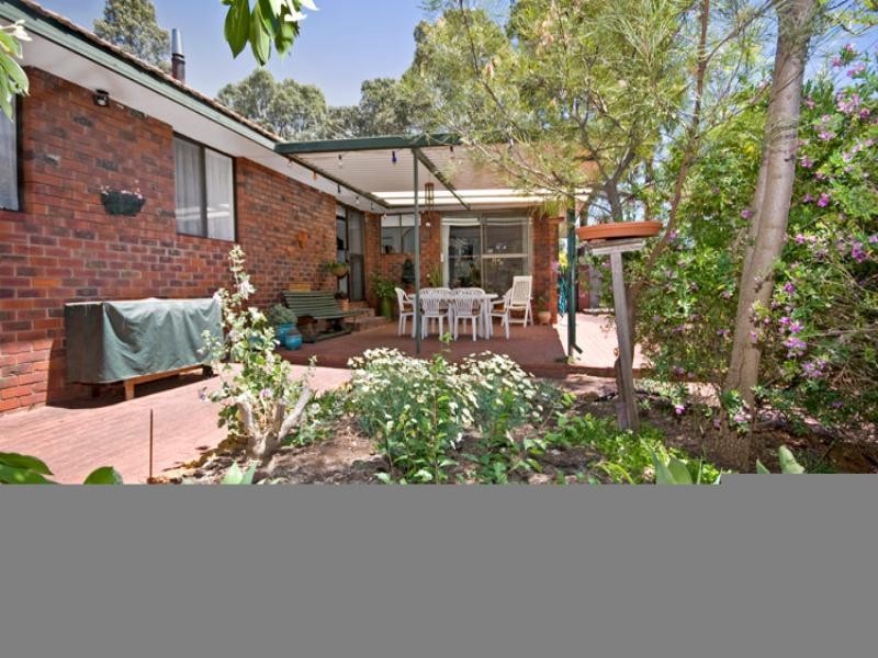 17 Kadina Road, Gooseberry Hill WA 6076