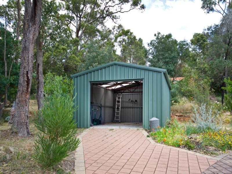 12 Schmitt Road, Kalamunda WA 6076